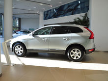 2011 ֠XC60 2.0T Ű