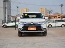 2018 W{ 2.0L Θ 7