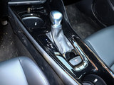 2020款 丰田C-HR 2.0L 豪华版