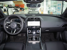 2023 ݱXEL 2.0T 200PS R-DYNAMIC ഺ\Ӱ