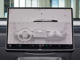 2025款 Model Y 后轮驱动版