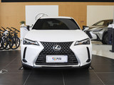 2024款 雷克萨斯UX 300h 探寻版