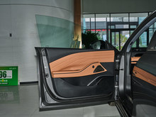 2025 yҫ8 130km EM-i 