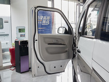 2025 º{X30L CNG 120L ܊܇ {6/7