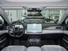 2025 06DM-i а 150KMŞ