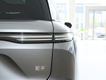 2024 εES8 100kWh 
