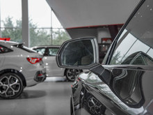 2024 WQ5L Sportback 40 TFSI r