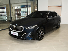 2025 Ri5 eDrive 40L M\b