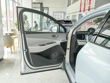 2026�� ���{06 EV 605��Ş��