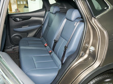 2025�� �п� �Ŀ� ���� 2.0L CVT XV���İ�