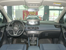 2025�� �п� �Ŀ� ���� 2.0L CVT XV���İ�