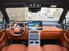 2026�� ����M7 Զ���� 225km �ǽ���