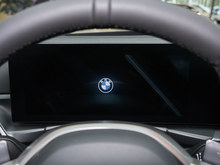 2026�� ����3ϵ 330Li �����